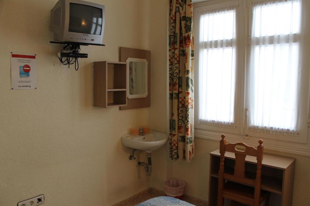 Pension Juanita Malaga Room photo